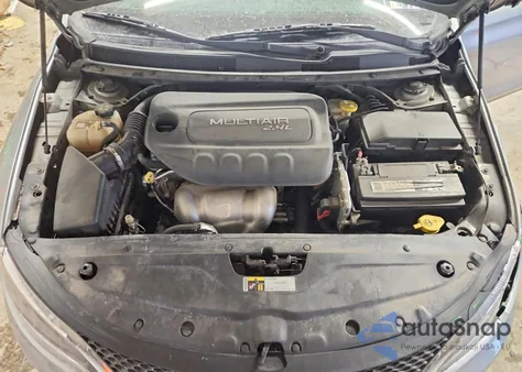 2015 Chrysler 200 Limited из США, поврежденный, VIN 1C3CCCAB4FN502273